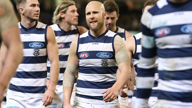 Gary Ablett leaves the field after Geelong’s loss. Picture: Getty Images )