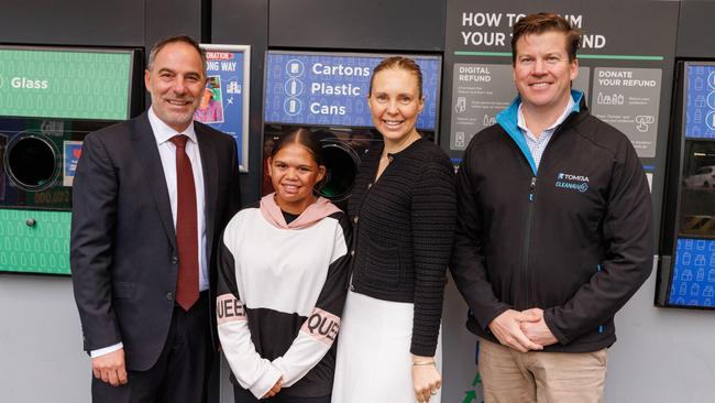 Armani Dixon with Little Wings CEO Clare Pearson, Tomra Cleanaway CEO James Dorney and NSW Minister for Emergency Services Jihad Dib at a Return and Earn site. Picture: NCA NewsWire