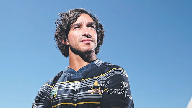 SYDNEY, AUSTRALIA - FEBRUARY 25: Cowboys captain Johnathan Thurston poses during the 2016 NRL Season Launch at Sydney Botanical Gardens on February 25, 2016 in Sydney, Australia. (Photo by Mark Metcalfe/Getty Images)