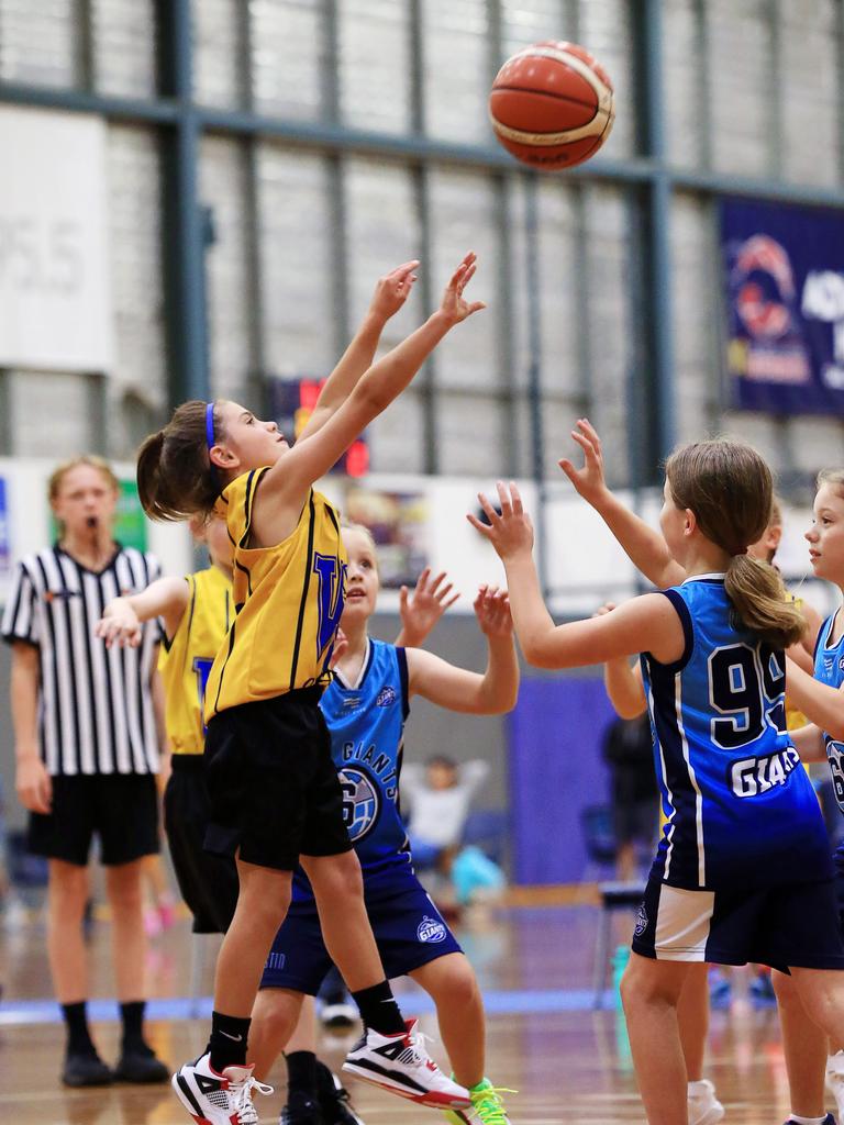 Geelong Wildcats v Lara Giants. Under 10s junior basketball at Geelong Arena courts on Saturday morning. Picture: Alan Barber