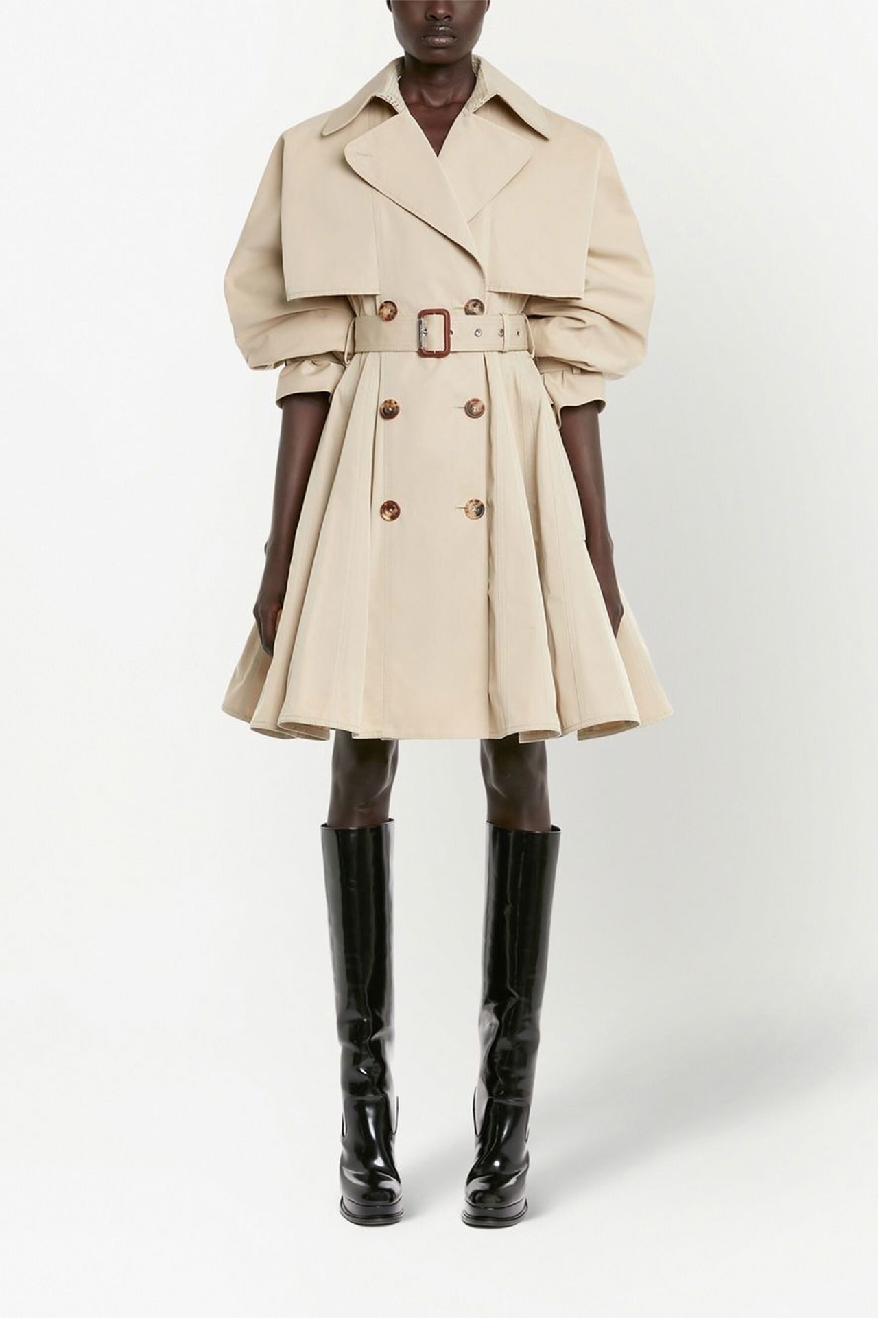 <p><strong>SHOP NOW:&nbsp;</strong>Alexander McQueen A-line pleated trench coat, $6,515 from <strong><a href="https://www.farfetch.com/au/shopping/women/alexander-mcqueen-a-line-pleated-trench-coat-item-19177389.aspx" target="_blank" rel="nofollow noopener">Farfetch</a></strong></p><p class="p1"><a href="https://www.newsletters.news.com.au/vogue"><i>Sign up to the Vogue newsletter</i></a></p>