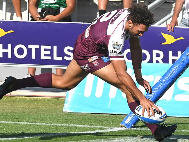 Tyronne Roberts-Davis scores for the Bears. Picture: AAP