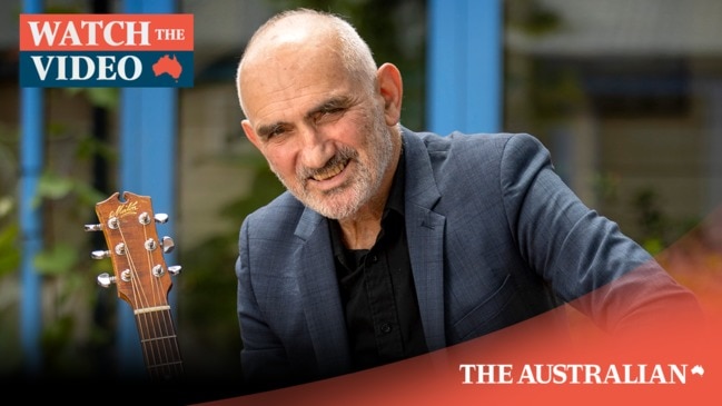 Paul Kelly performs 'The Oxen' for The Australian, November 2021