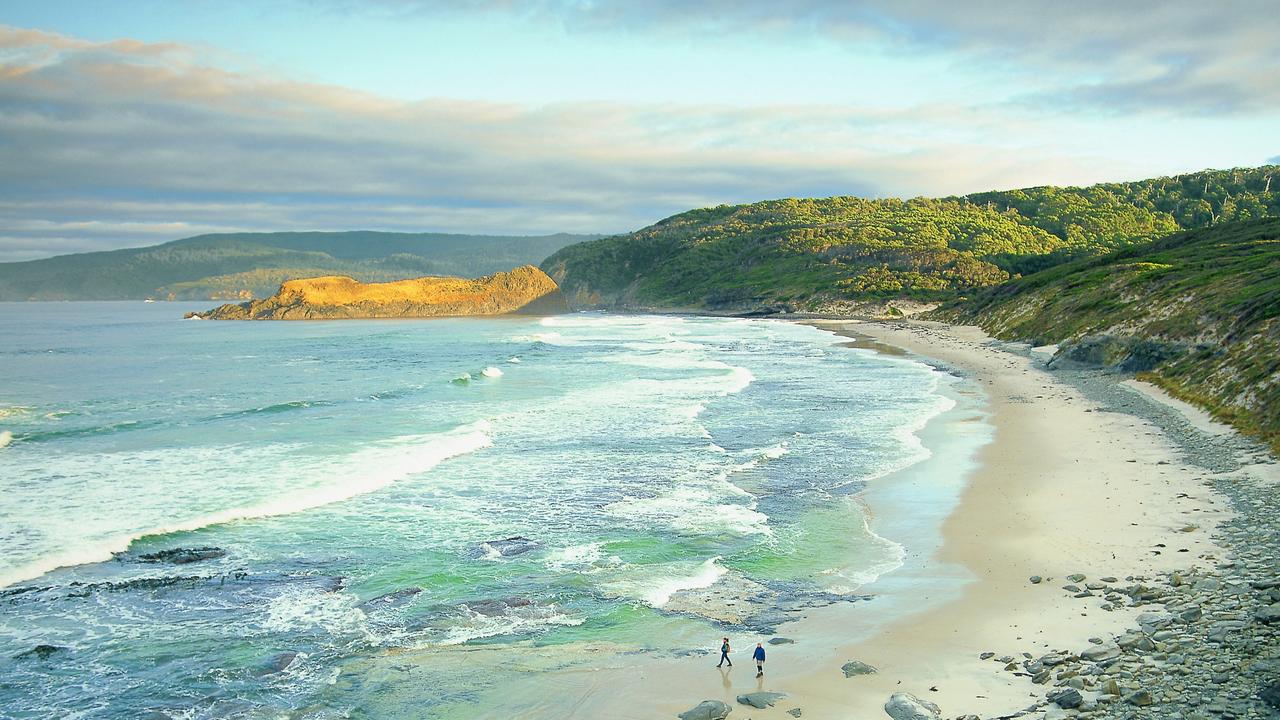 Tasmania’s Best Secret Beaches, From Tucked-away Gems To Sprawling ...