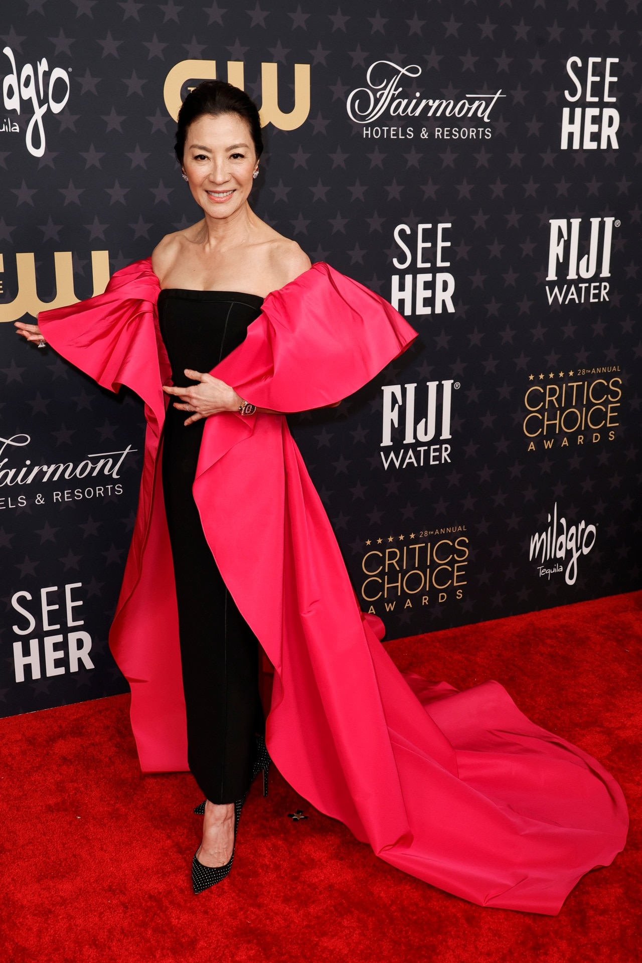 2023 Critics Choice Awards Red Carpet: All The Celebrity Fashion - Vogue  Australia
