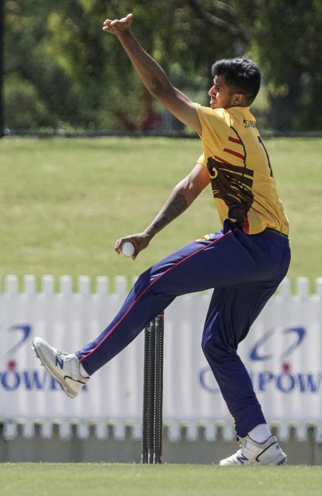 Hawks opening bowler Sacheen Paramesh. Picture: Valeriu Campan