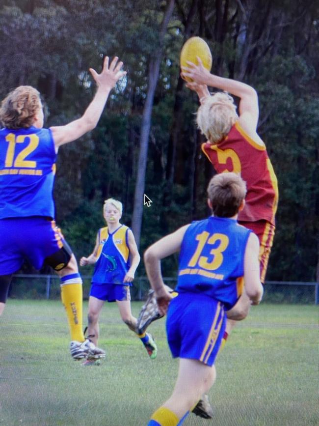 Heeney takes a trademark hanger for Cardiff.