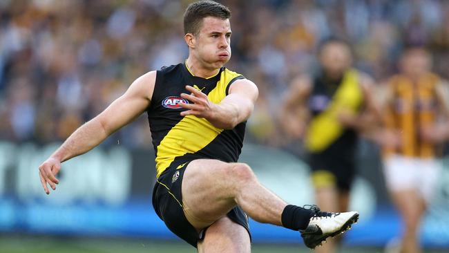 Richmond’s Jack Higgins kicks at goal. Picture: Michael Klein