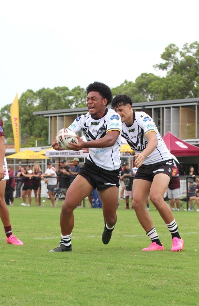 Tomu Cook playing for Souths Logan last season.