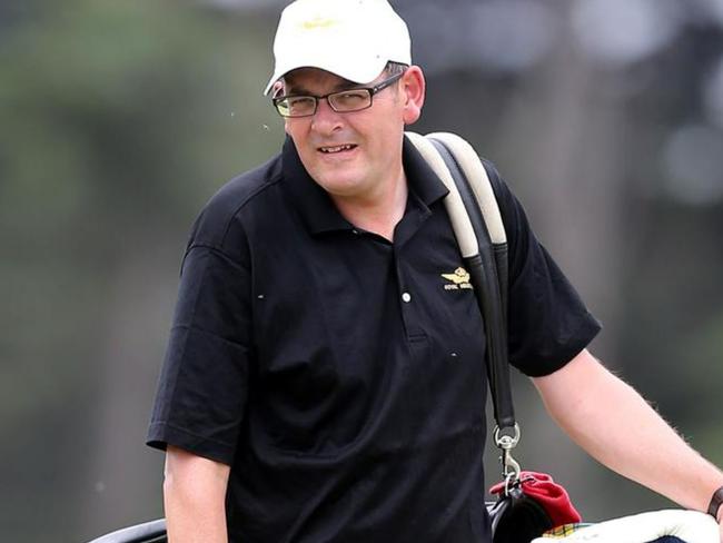 Daniel Andrews playing golf. Picture: Yuri Kouzman