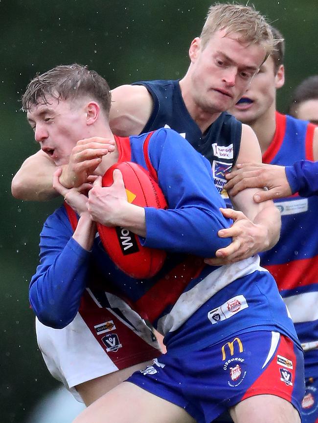 Sandhurst’s Lachlan Tardrew has dominated in his return to the Bendigo league on a full-time basis. Picture: Yuri Kouzmin