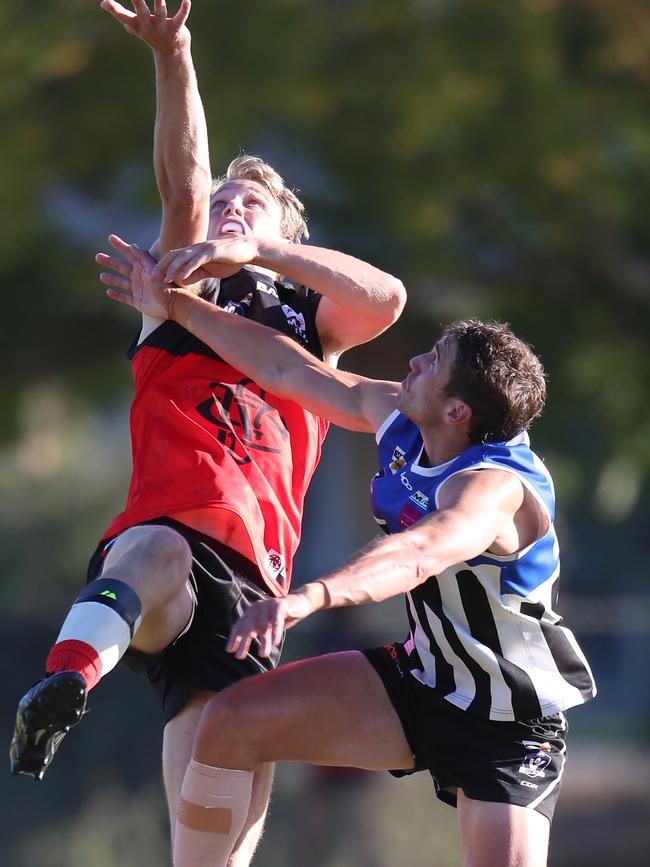 Stawell ruckman Josh Fowkes returned on Saturday against Horsham Saints. Picture Yuri Kouzmin