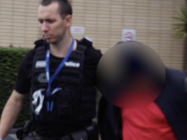 Police allege the trio are part of a broader network of fly in/fly out burglars.