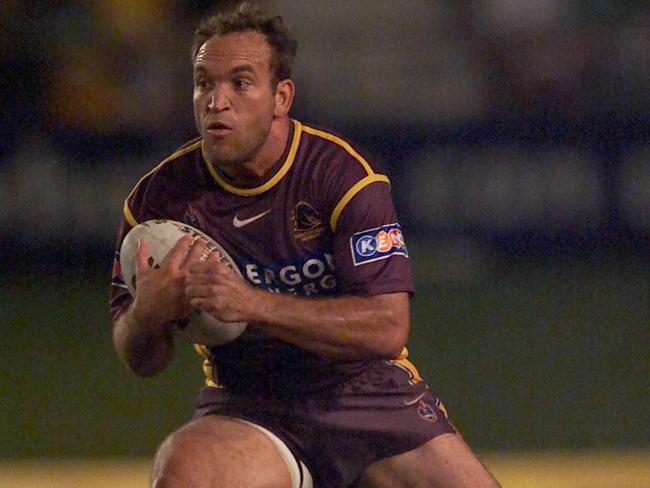 Brisbane, Queensland and Australia great Gorden Tallis in action.