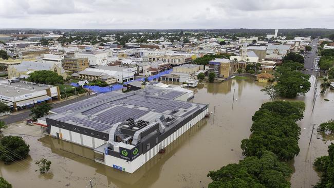 Flood waters in Maryborough. Pic John Wilson