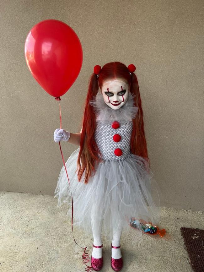 Lylah, 6, Armstrong Creek as Pennywise