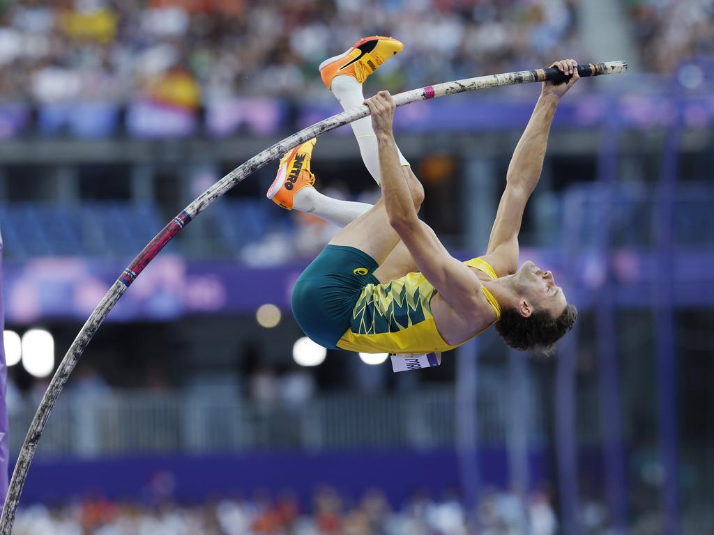 Australian Kurtis Marschall finished sixth in the men’s pole vault final. Picture: Michael Klein