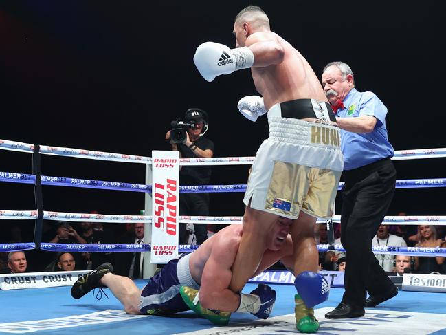 Gallen got creative to take down Huni. (Photo by Cameron Spencer/Getty Images).