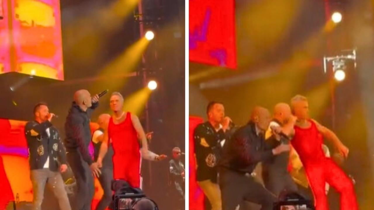 Iconic boyband reunites after 25 years