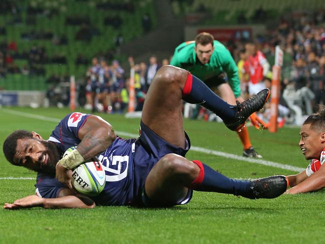 MELBOURNE, AUSTRALIA - MAY 25:  Marika Koroibete of the Rebels scores his second try  during the round 15 Super Rugby match between the Rebels and the Sunwolves at AAMI Park on May 25, 2018 in Melbourne, Australia.  (Photo by Scott Barbour/Getty Images)