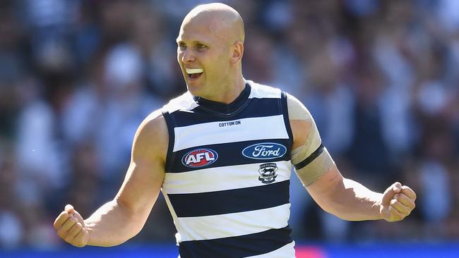 Gary Ablett kicks a goal on his return to Geelong.