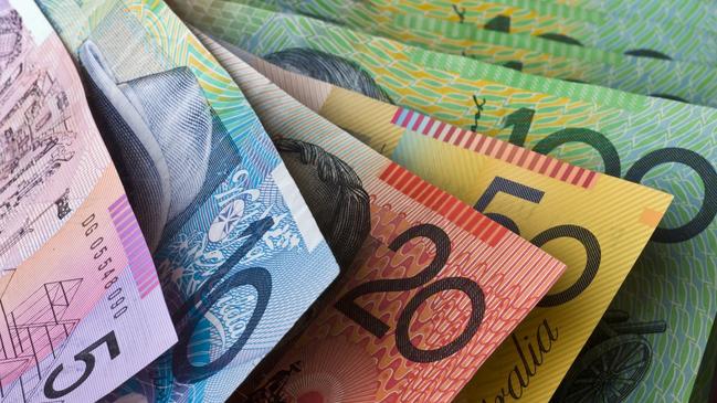 Average private sector pay rises in new agreements were 3.9 per cent in the September quarter.