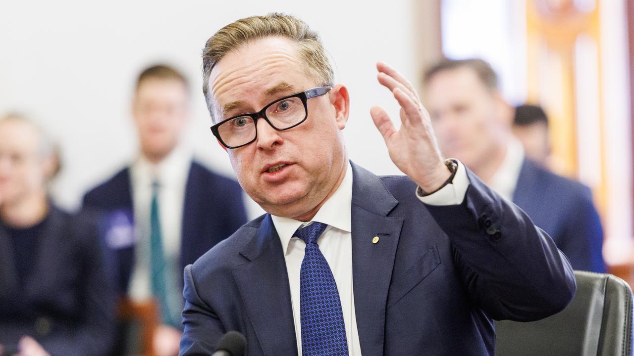 Qantas CEO Alan Joyce in the hot seat. Picture NCA NewsWire / Aaron Francis