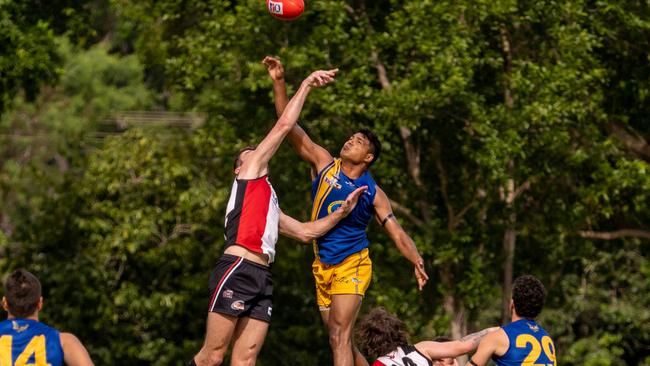 Southern Districts and Wanderers will clash in Round 10 of the 2022-23 NTFL season. Picture: David Bradley / AFLNT Media