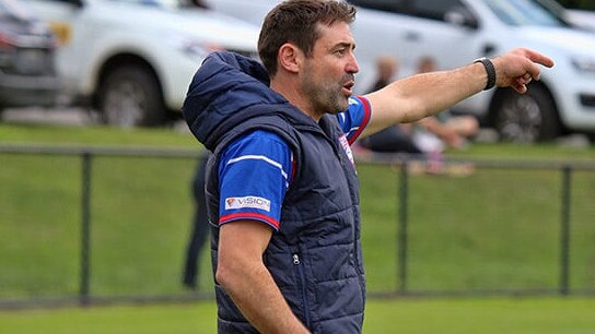 Marcus Buzaglo has enjoyed a 3-1 start to his Bulldogs coaching tenure. Picture: Steve Bibby/Eastern Sporting Images