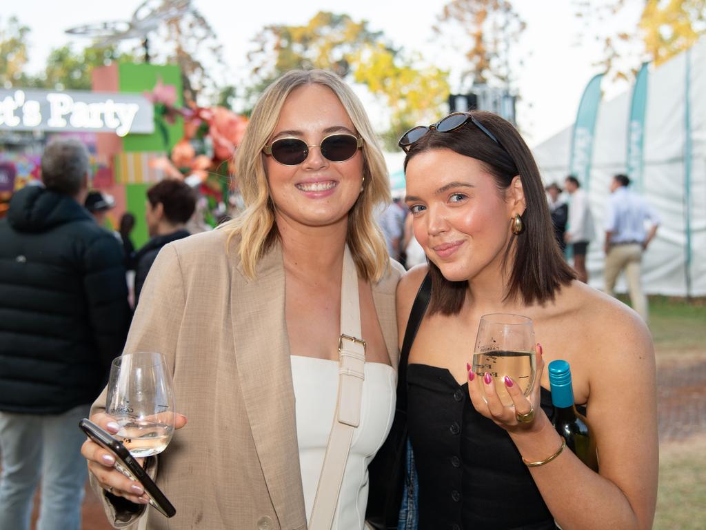 (From left) Teryn Smith and Hannah Budde. Toowoomba Carnival of Flowers Festival of Food and Wine. Saturday, September 14, 2024. Picture: Nev Madsen