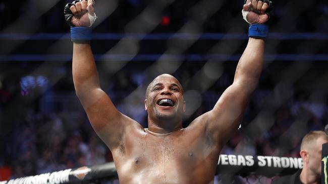 UFC 226 Live Updates, Results: Daniel Cormier Vs Stipe Miocic, Francis ...