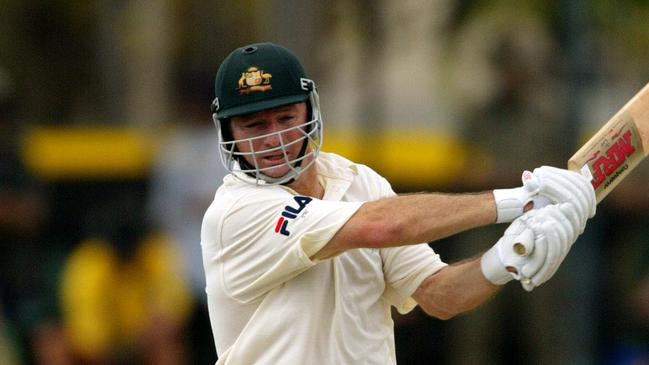 Steve Waugh made his 31st Test ton in Darwin.