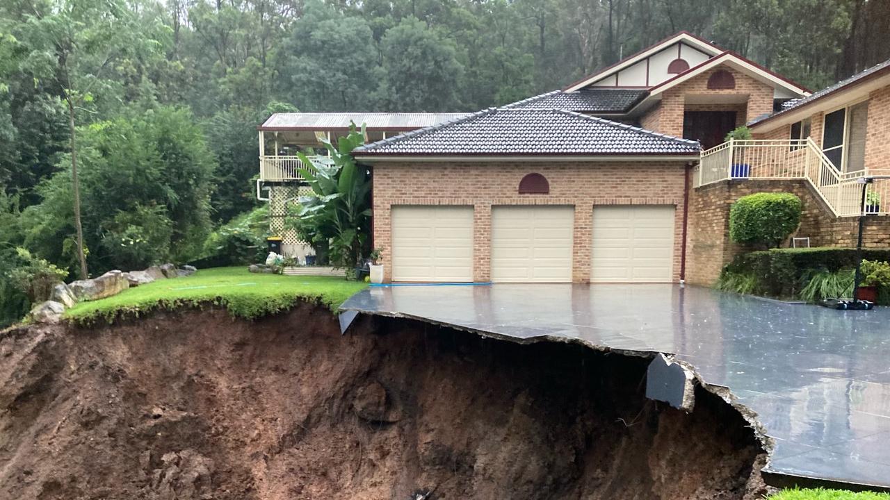 An image from Twitter believed to be from a landslip at a house in Emu Heights. Picture: Twitter