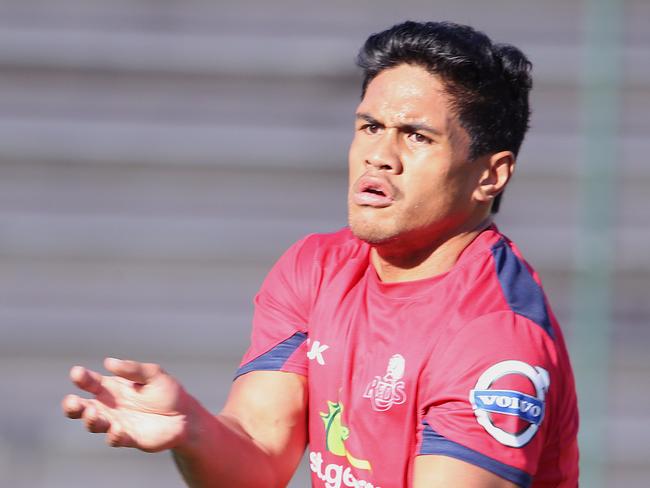 Ben Tapuai at QLD Reds training, Ballymore. Pic Jono Searle.