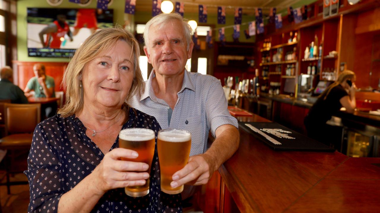 Lorraine and Alan George enjoy a last drink at the Royal Oak Hotel in January 2020. Picture: Angelo Velardo