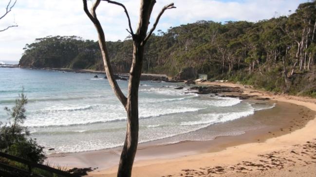 Circuit Bay at Lilli Pilli is one of the most beautiful beaches on the list.