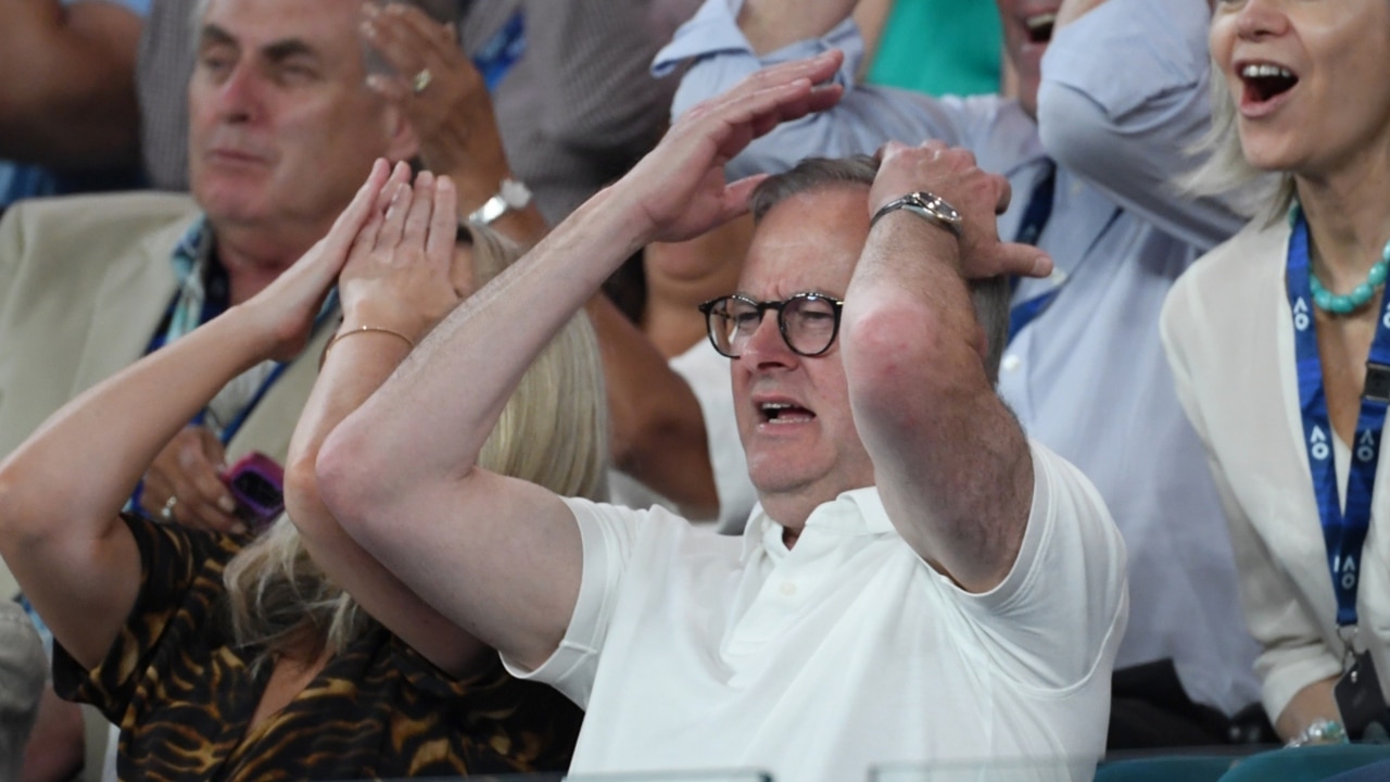 Prime Minister ruthlessly booed at Australian Open men’s final