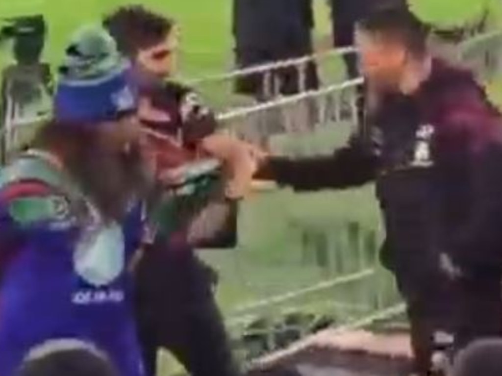 Manly star Gordon Chan Kum Tong involved in sideline confrontation with a Warriors fan.