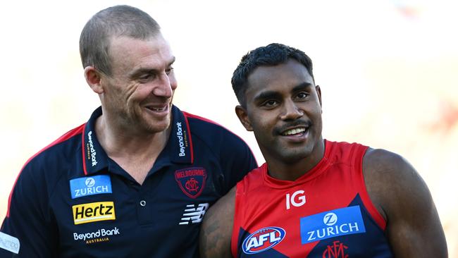 Pickett with head coach Simon Goodwin. Photo by Albert Perez/AFL Photos via Getty Images