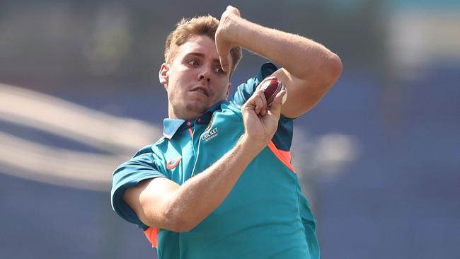 Cameron Green bowls during a training session but a cloud still remains over his fitness heading into the second Test in Delhi. Picture: Robert Cianflone/Getty Images