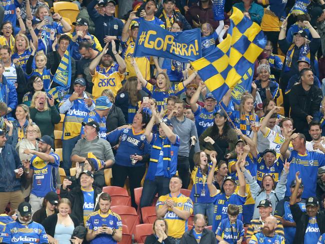 Parramatta Eels fans during the round 25 NRL game between the Brisbane Broncos and the Parramatta Eels at Suncorp Stadium in Brisbane, Thursday, August 24, 2017. (AAP Image/Jono Searle) NO ARCHIVING, EDITORIAL USE ONLY