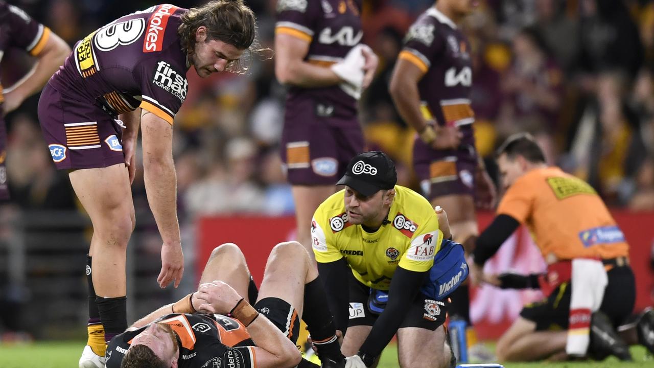 Jackson Hastings’ season ended after seriously injuring his leg as a result of a hip-drop tackle. Picture: Scott Davis, NRL Imagery