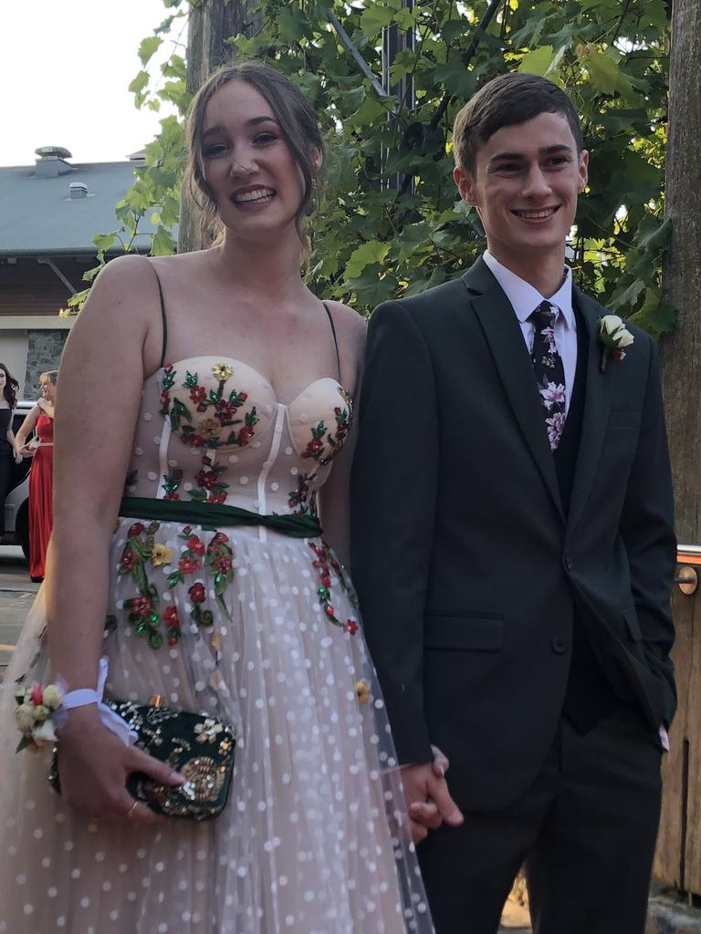 Redlands College Year 12 formal at Sirromet 2022: Full photo gallery ...