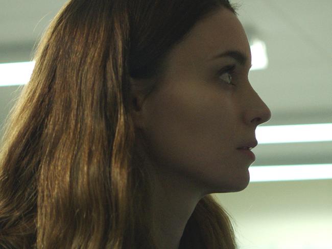 Rooney Mara and Ben Mendelsohn in a scene from film Una