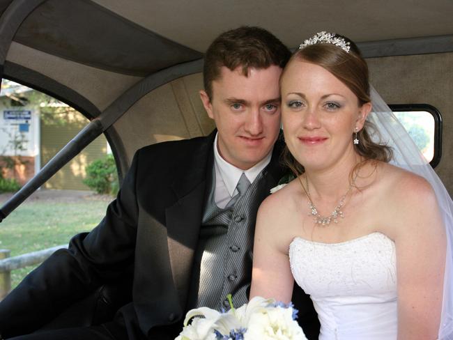 Chrystal Nash and John Drent were married in Hervey Bay on December 31, 2006.