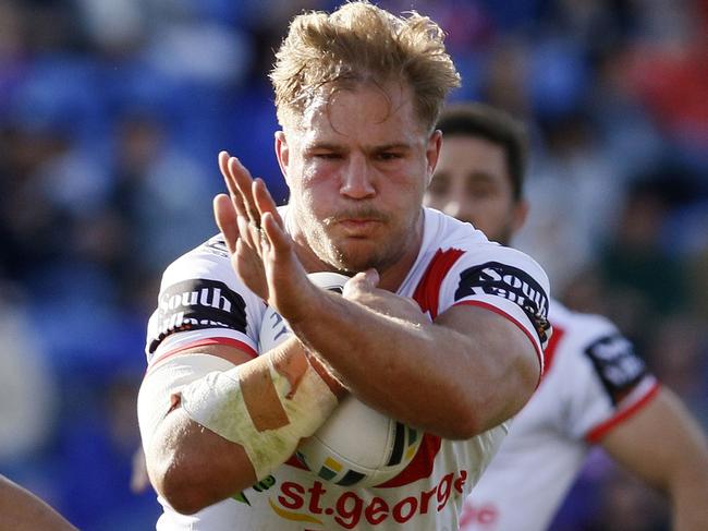 Jack De Belin of the Dragons during the Round 25 NRL match between the Newcastle Knights and the St George-Illawarra Dragons at McDonald Jones Stadium in Newcastle, Saturday, September 1, 2018. (AAP Image/Darren Pateman) NO ARCHIVING, EDITORIAL USE ONLY