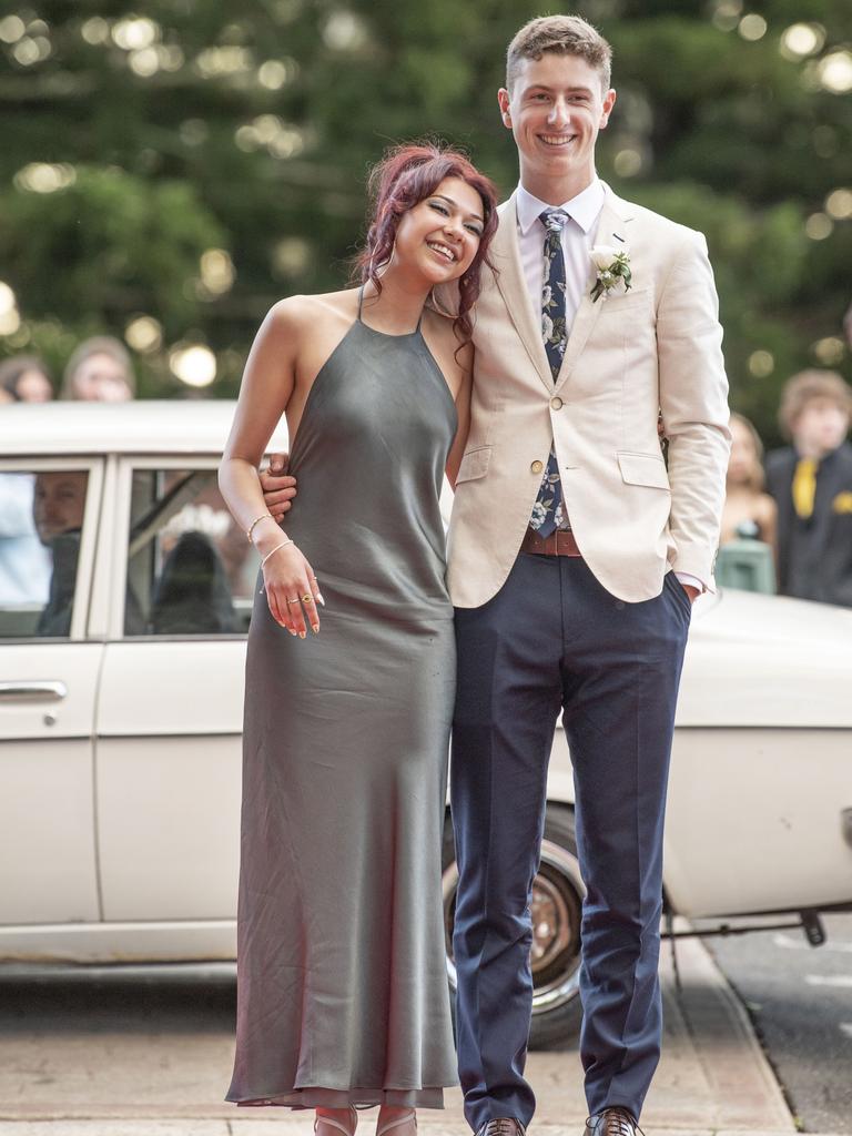 Jamayka Tranquille and Jake Lawry. Toowoomba State High School formal at Picnic Point. Friday, September 9, 2022. Picture: Nev Madsen.