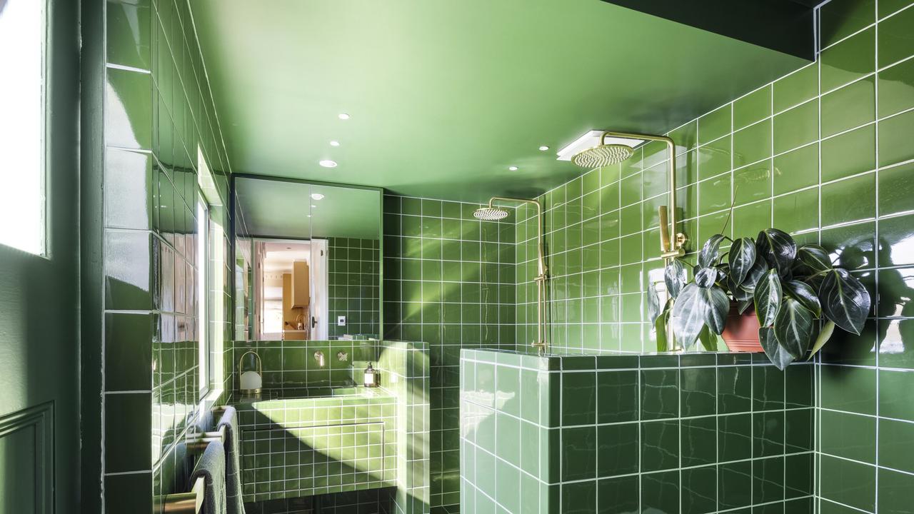 Feel green with envy in this bathroom.