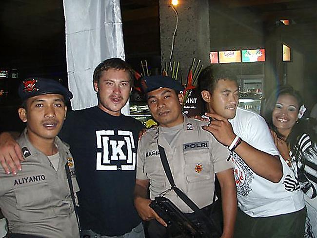 Looking like a local ... Matt Lockley, who was held in an Indonesian police cell after a Virgin pilot set off a hijack alarm on the flight Matt was on to Bali. Picture: Facebook 