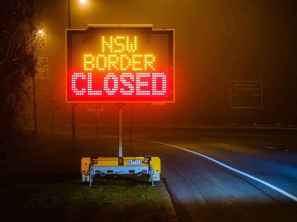 The state line closed at midnight on Wednesday. Picture: NCA NewsWire / Simon Dallinger